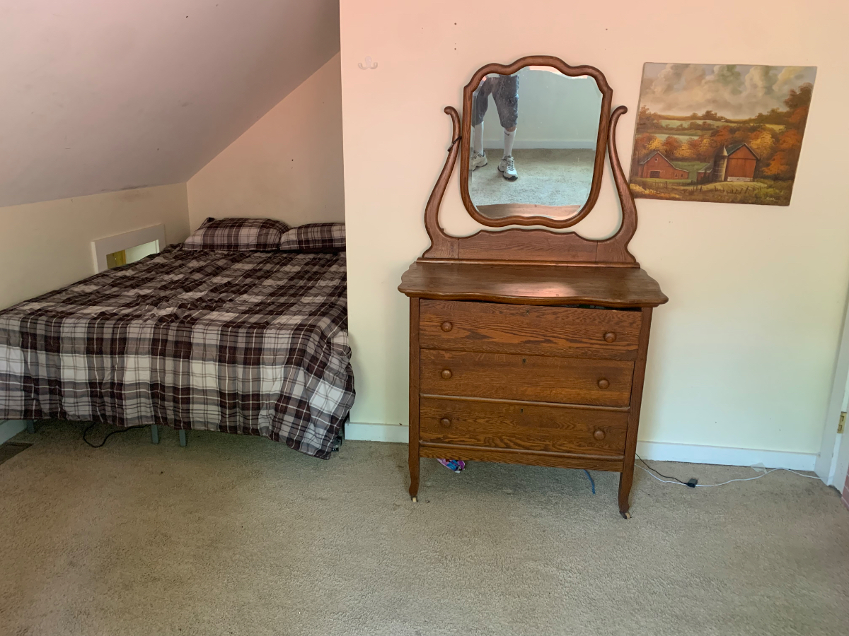 Room in house - Photo 7