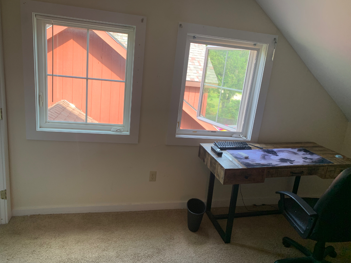 Room in house - Photo 6