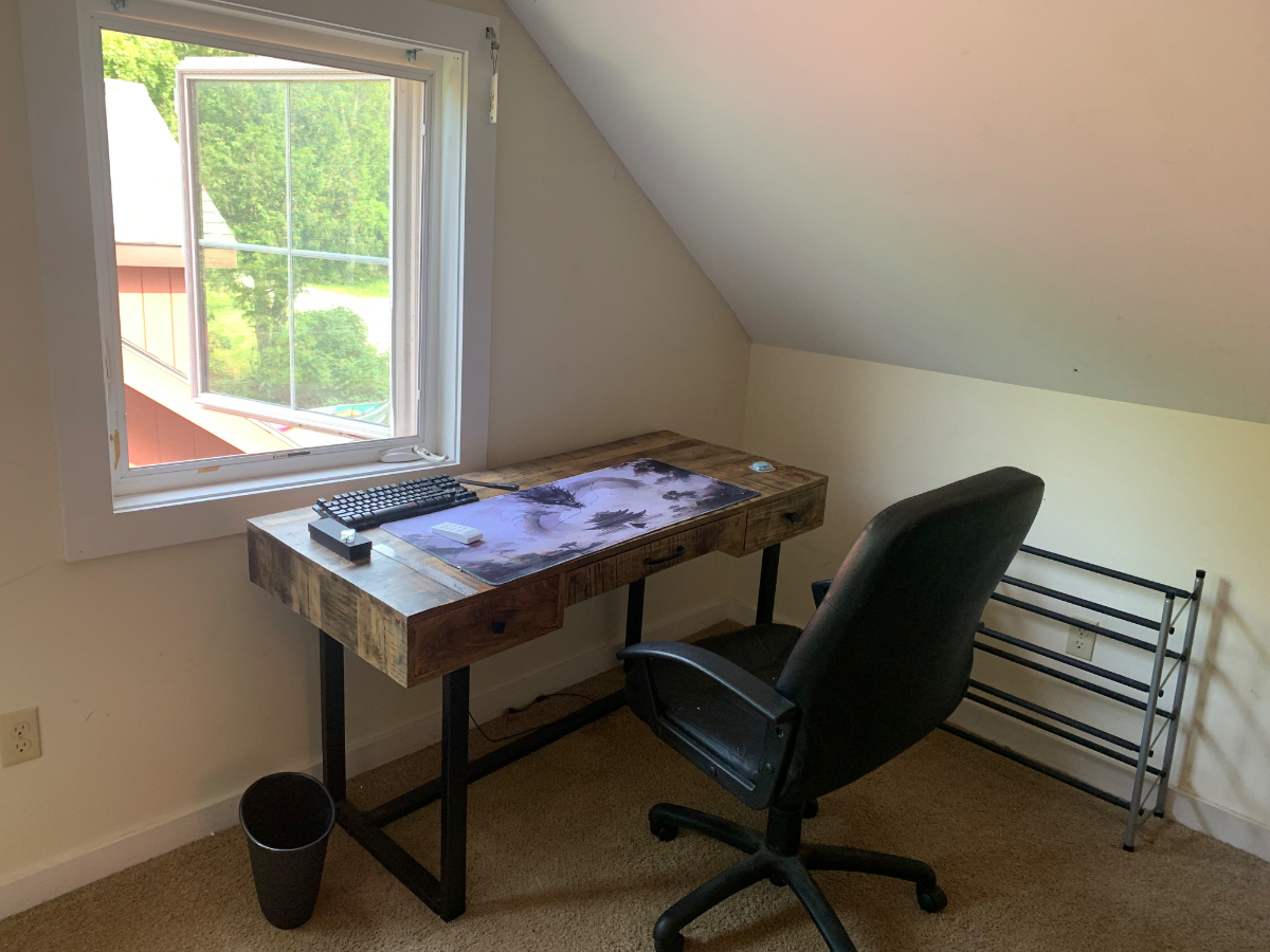 Room in house - Photo 9