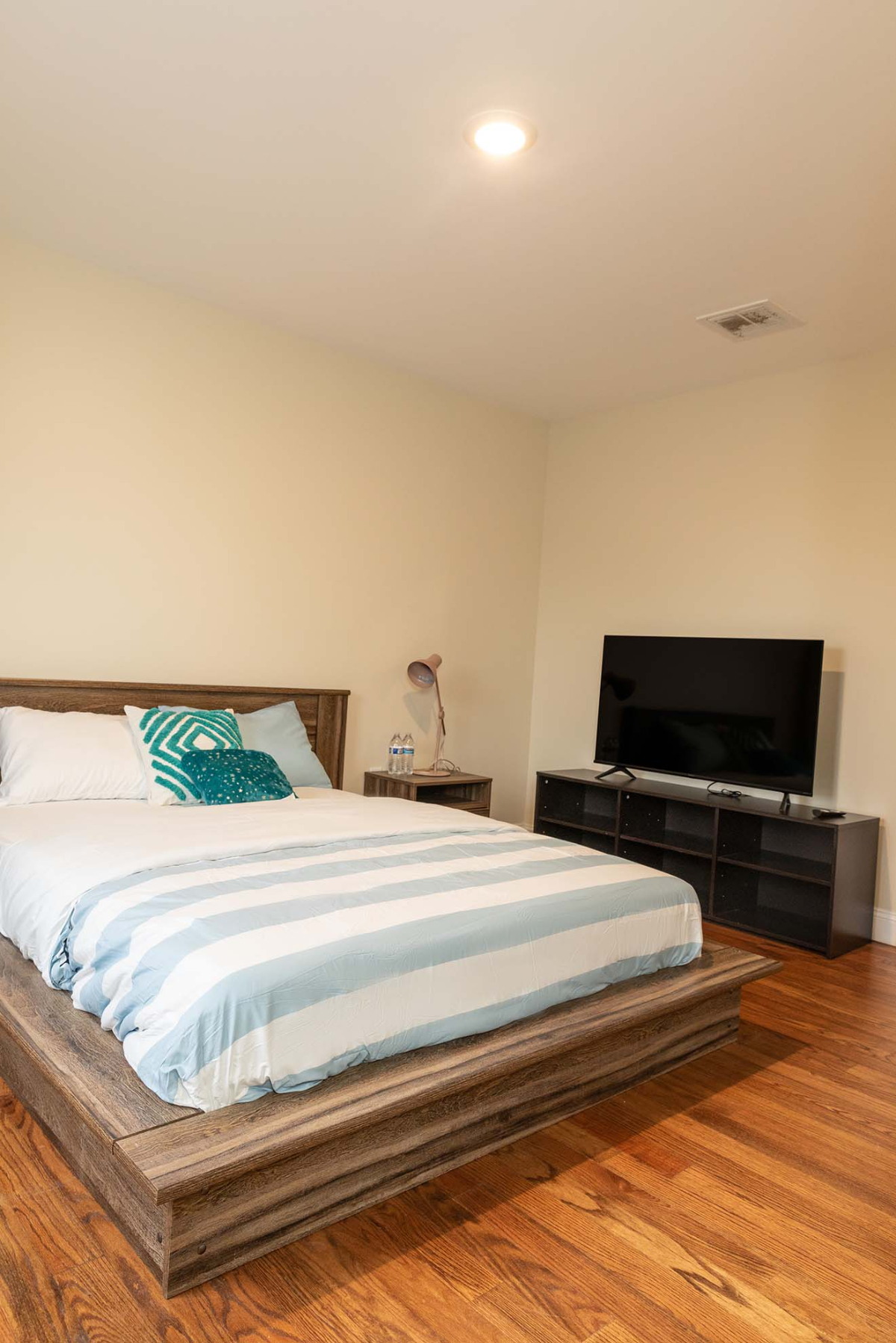 Your Newark Bedroom Retreat