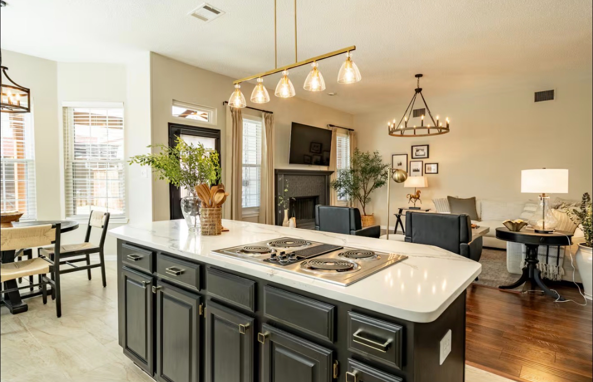 Designer-Styled Modern Farmhouse w/ Heated Pool - OG - Photo 12