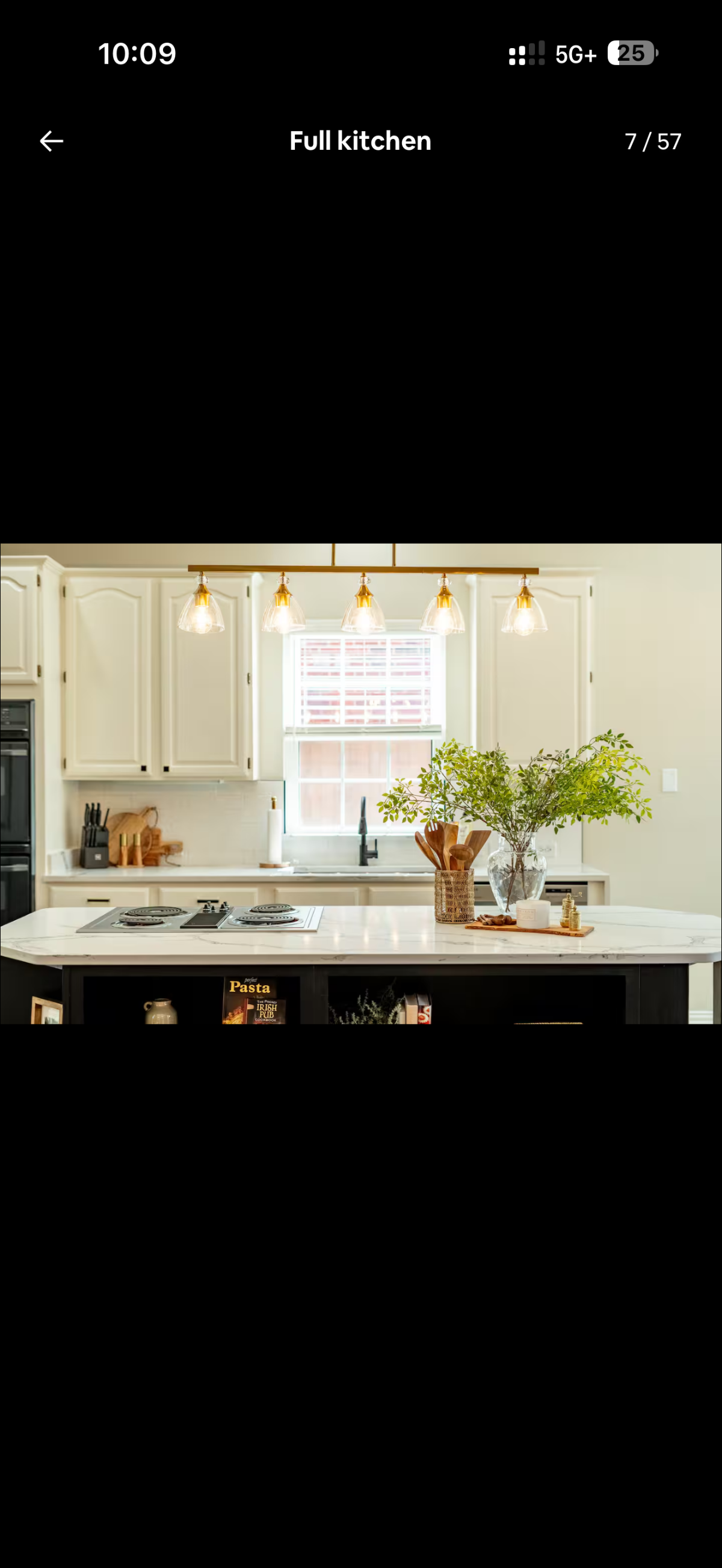 Designer-Styled Modern Farmhouse w/ Heated Pool - OG - Photo 3