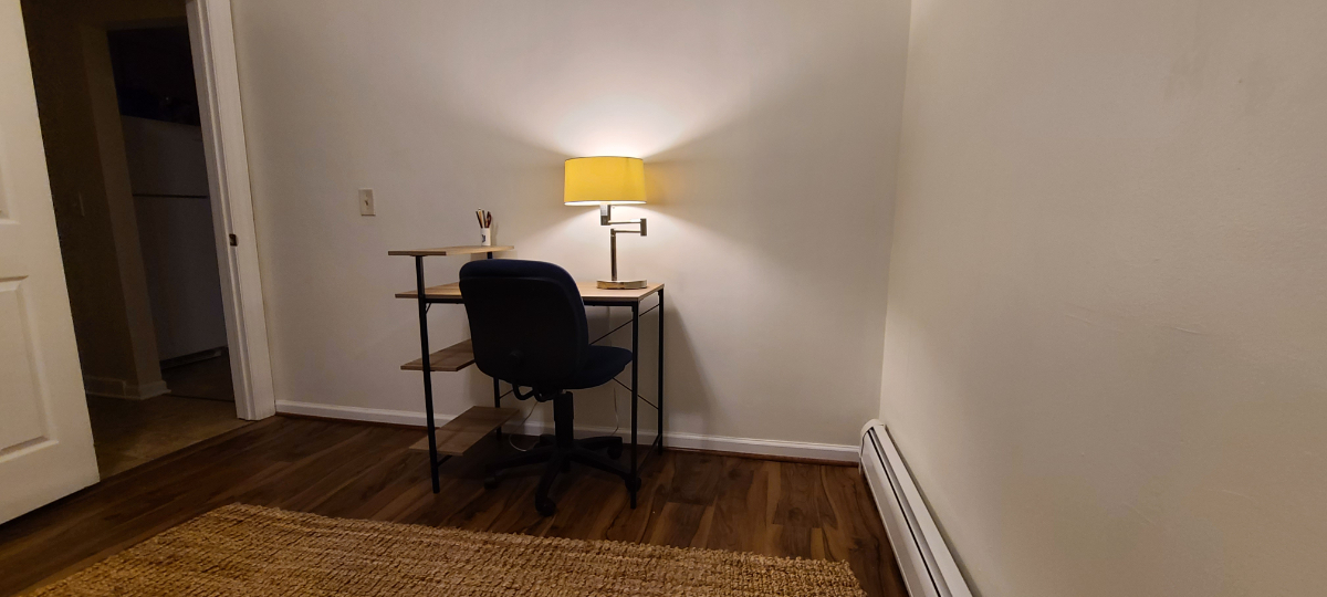 Comfortable  and convenient Canandaigua 1 bedroom with separate office - Photo 6