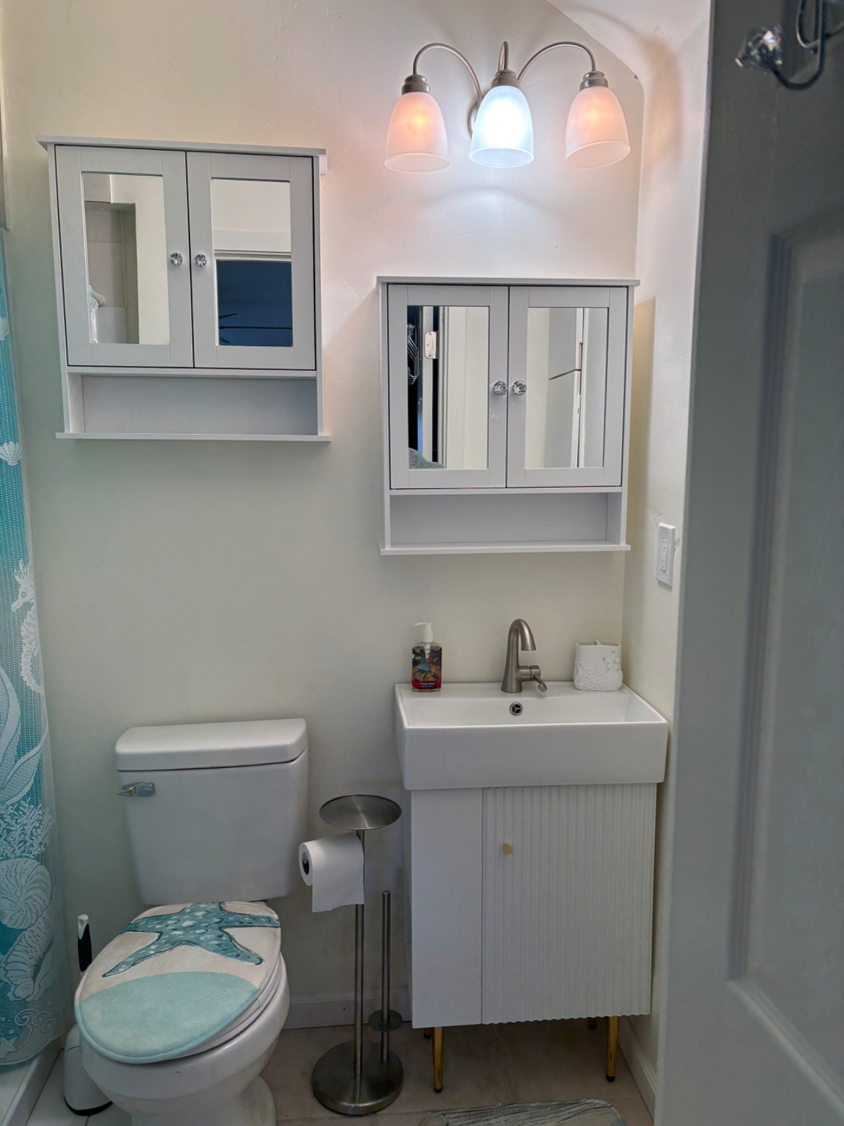 Stunning San Diego Studio Retreat - All Comfort & Prime Location - Photo 5