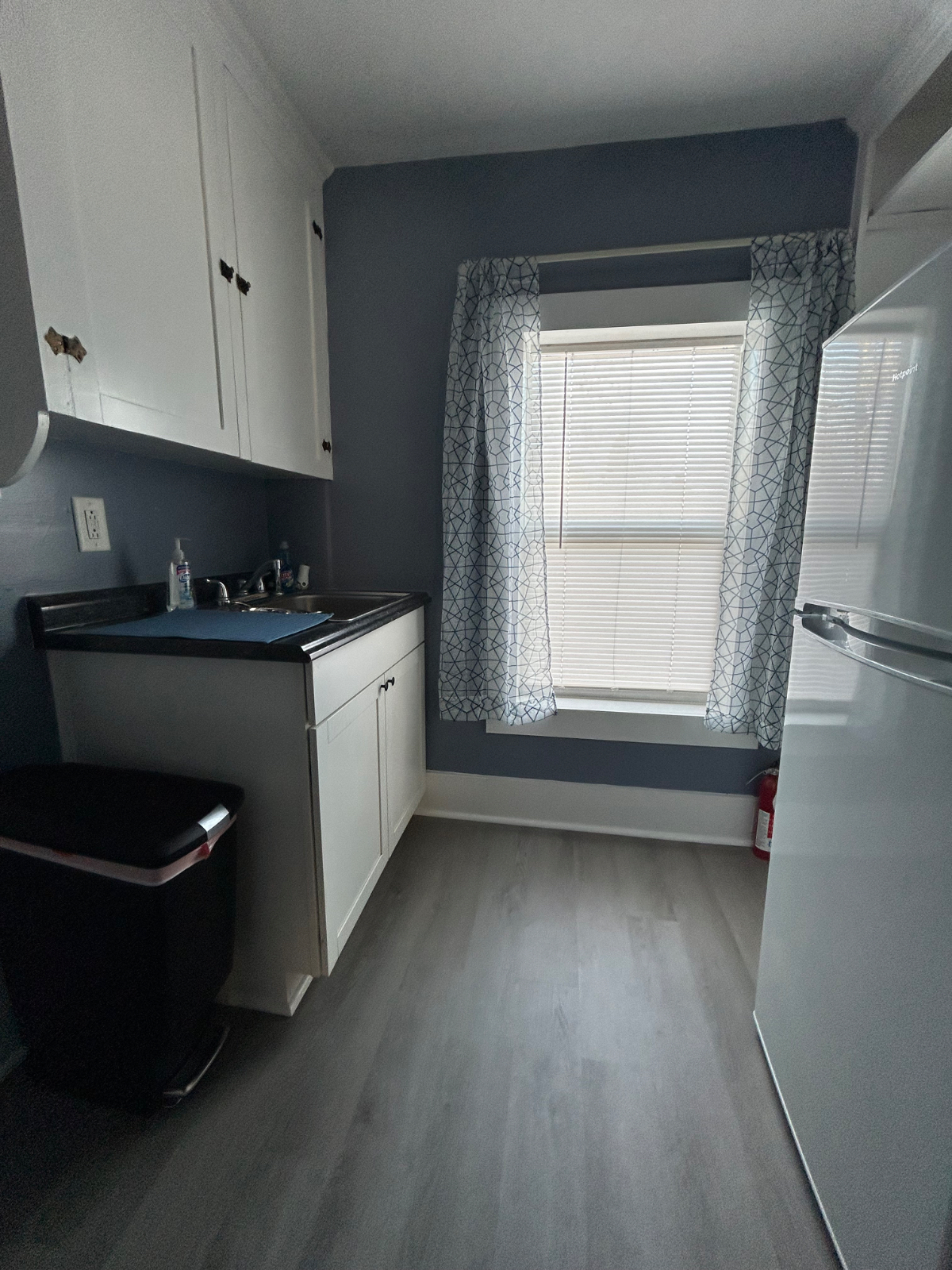 Newly renovated apartment - 1BR loft - Photo 8