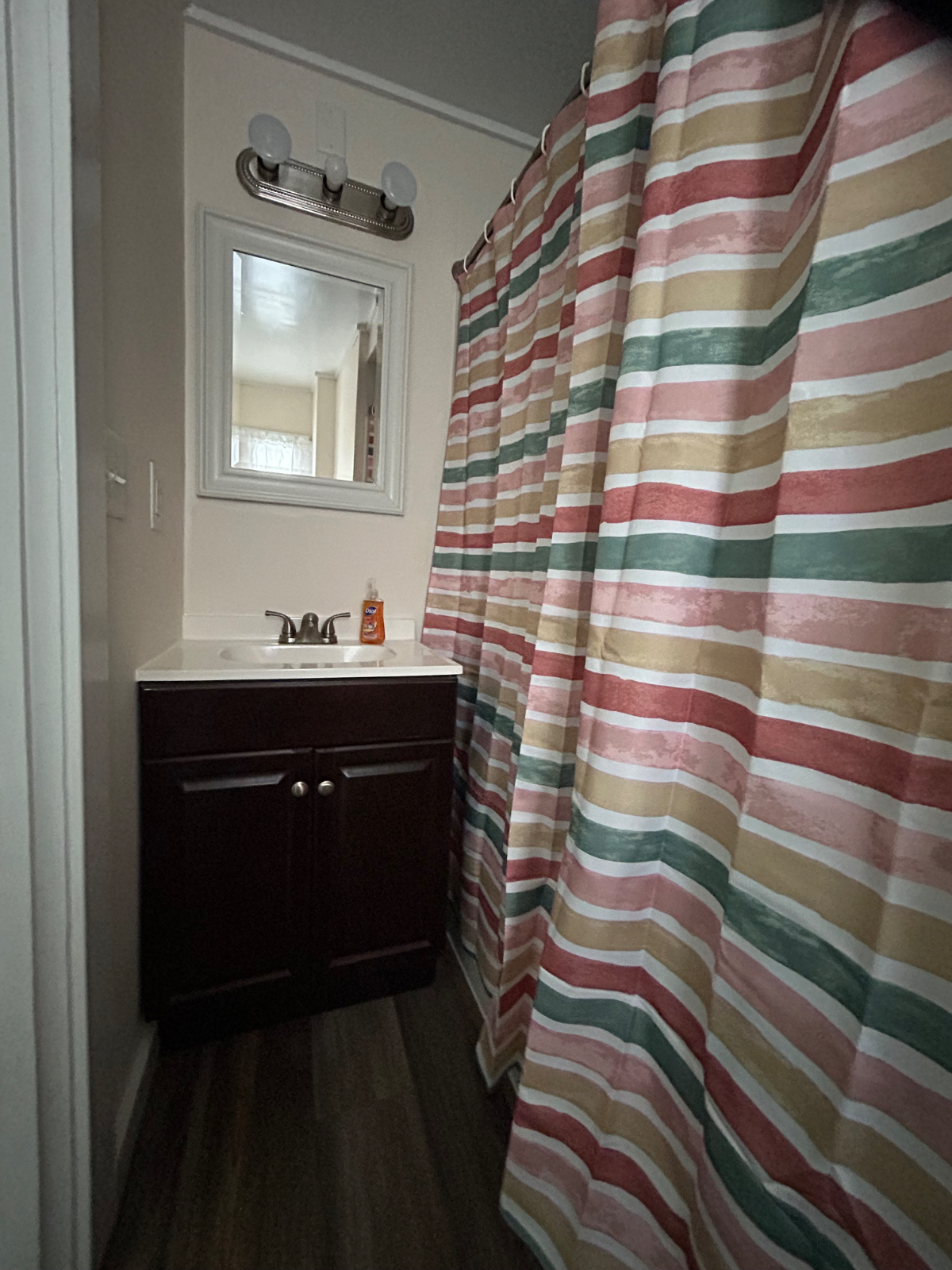 Newly renovated apartment - 1BR loft - Photo 12