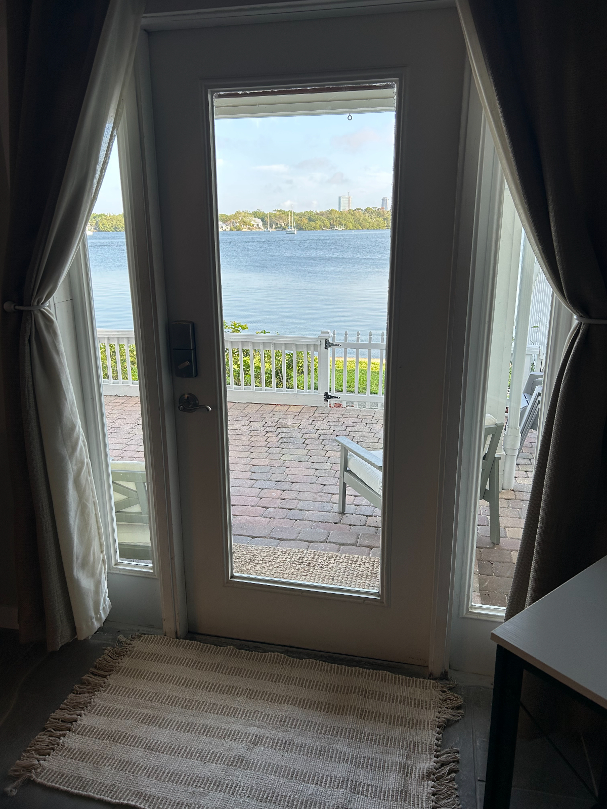 Beautiful Florida Waterview Outside Your Back Door