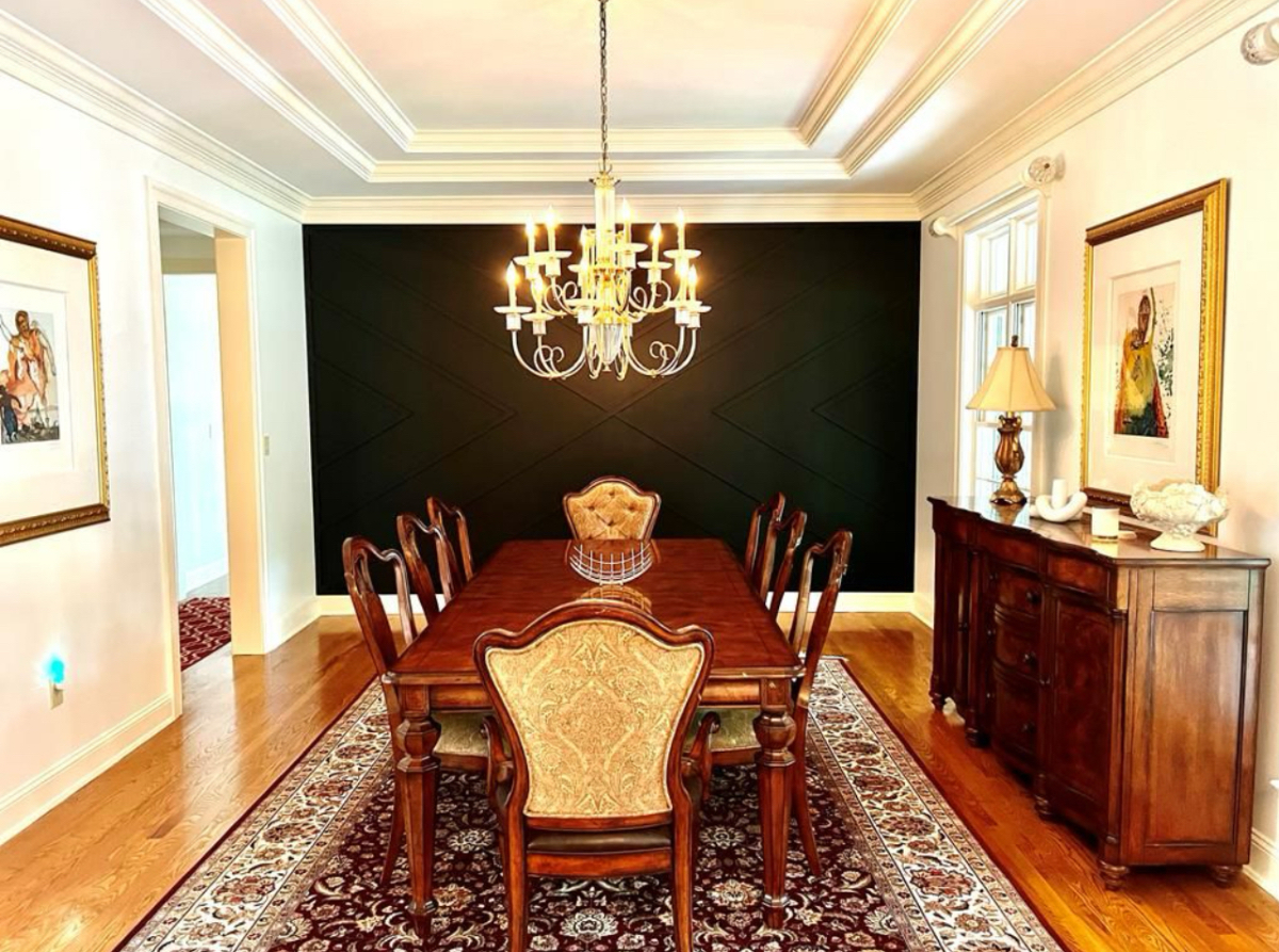 Cozy Private Bedroom Suite in Beautiful Executive Home - Photo 1