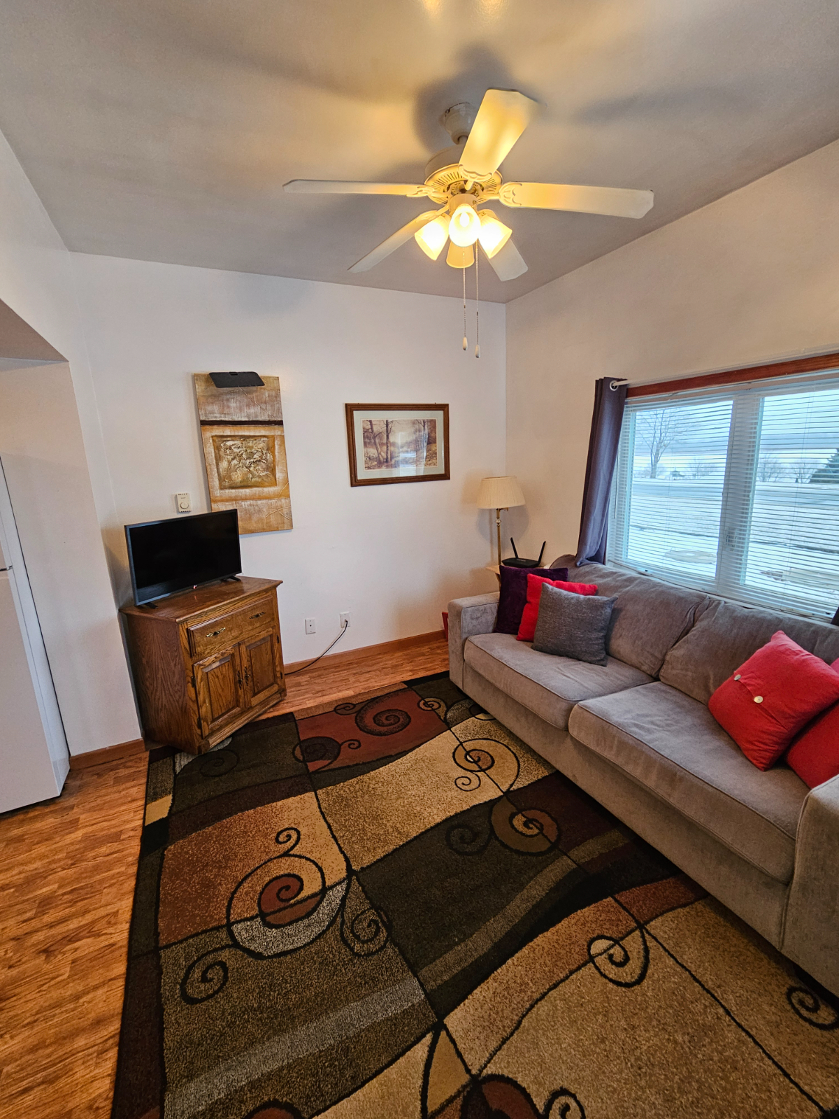 Unit 1 - Spacious 1BR Half-Duplex with All Utiliti