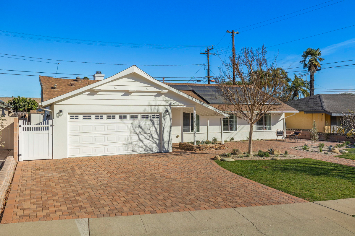 Immaculate & Spacious Ventura Home - Photo 6