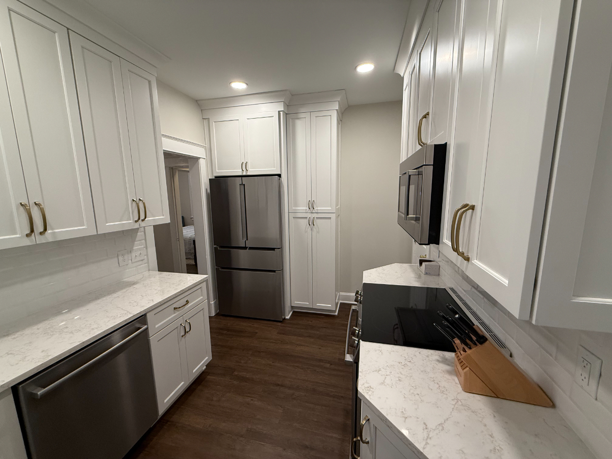 Hyde Park 2 Bedroom 1 Bathroom - Photo 8