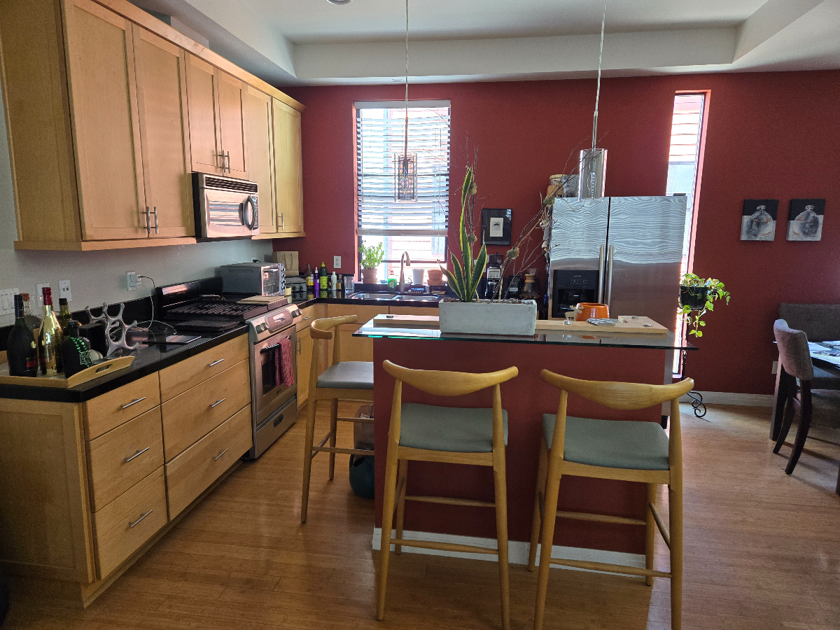 Arbor Drive & 5th Ave Room in Townhouse - Photo 6