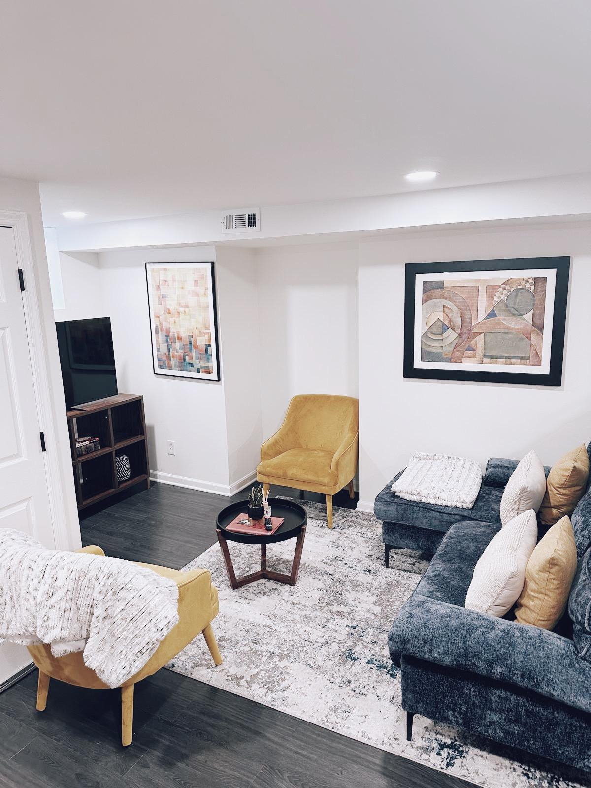 Chic Retreat Near Capitol Hill with Office Space & SoulCycle Bike - Photo 3