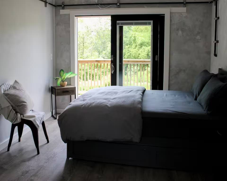Pet Friendly 400 sq ft Caraway Studio Catskill Views - Photo 1