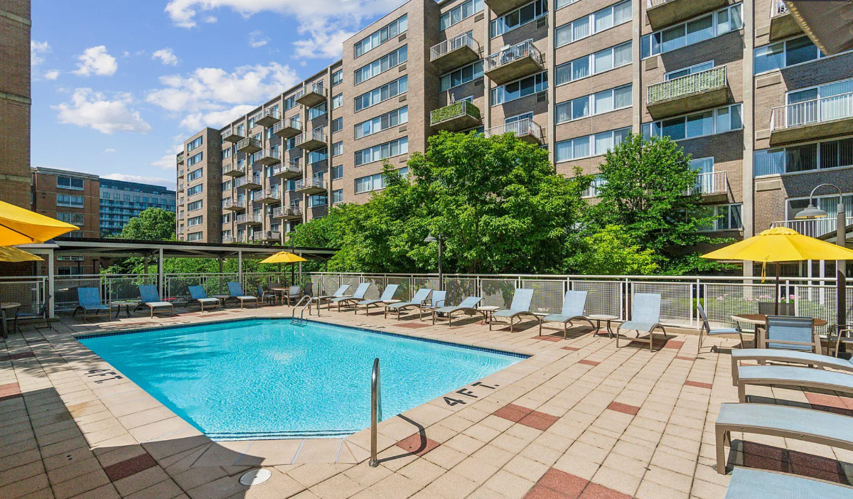 1 Bedroom, 1 Bath Condo - Photo 1