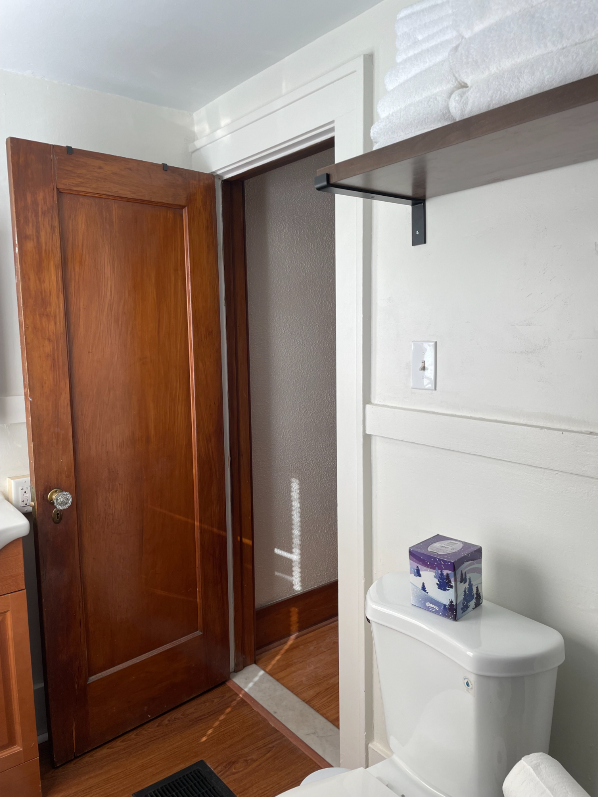 Convenience Meets Cozy and Comfort - Photo 10