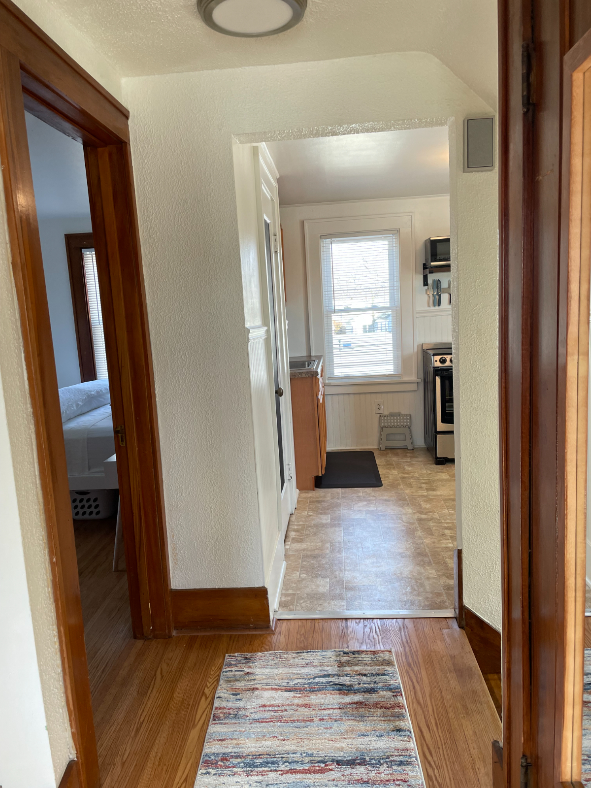 Convenience Meets Cozy and Comfort - Photo 11