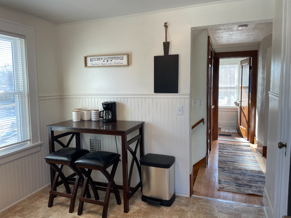 Convenience Meets Cozy and Comfort - Photo 2