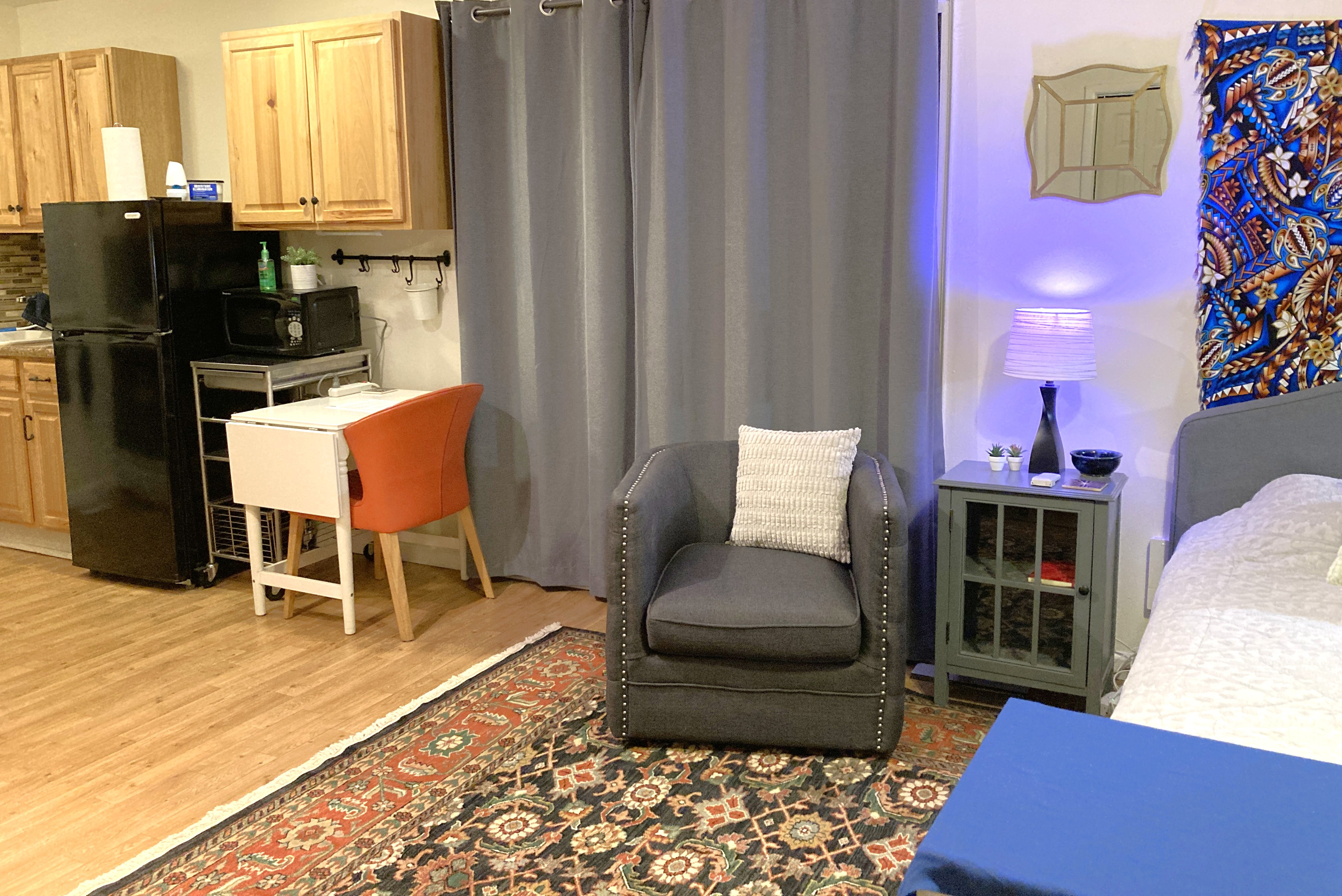 West Plaza Furnished Studios Unit 2W - Photo 8