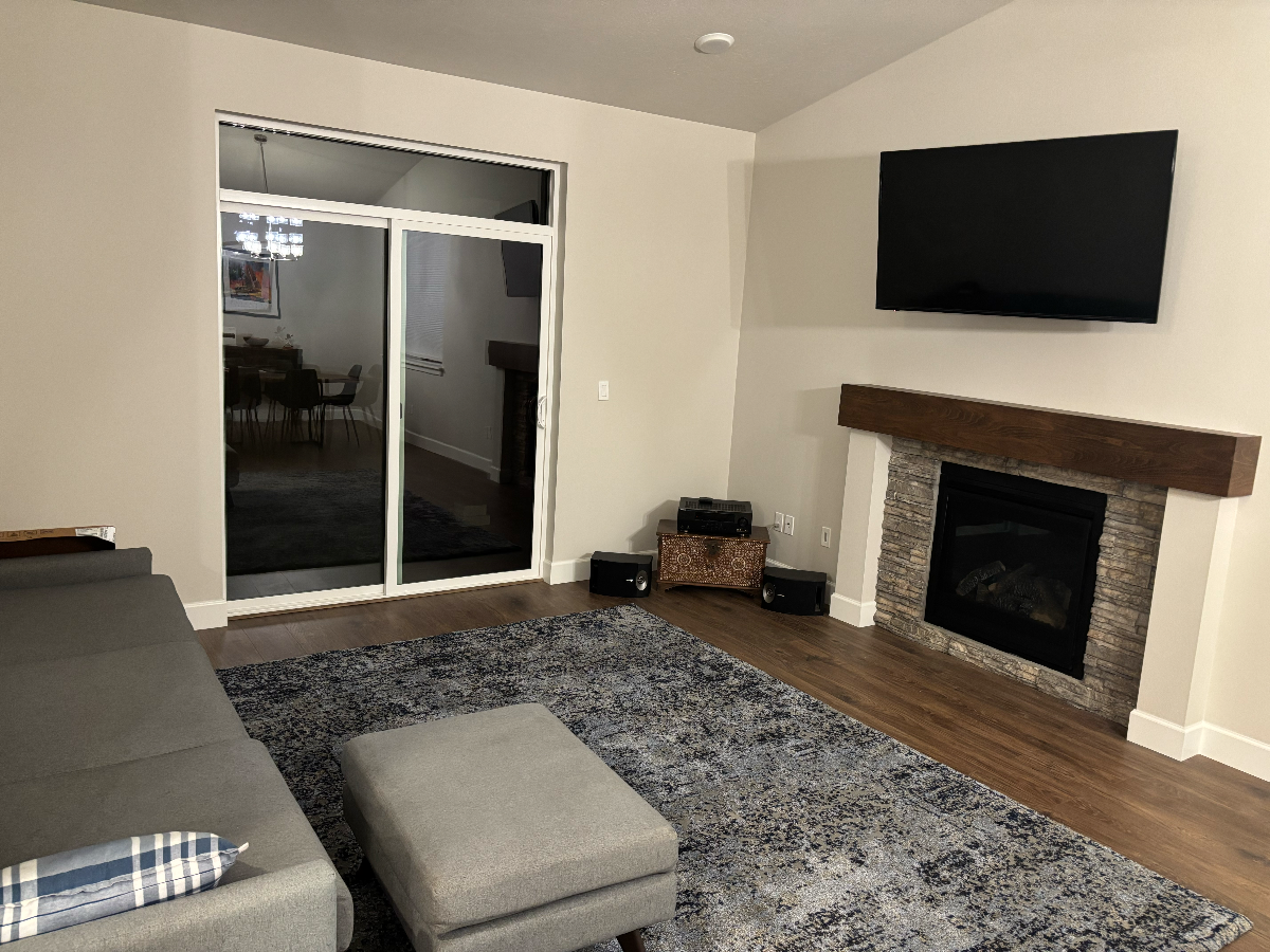 Cozy home very near Hospital - Photo 3