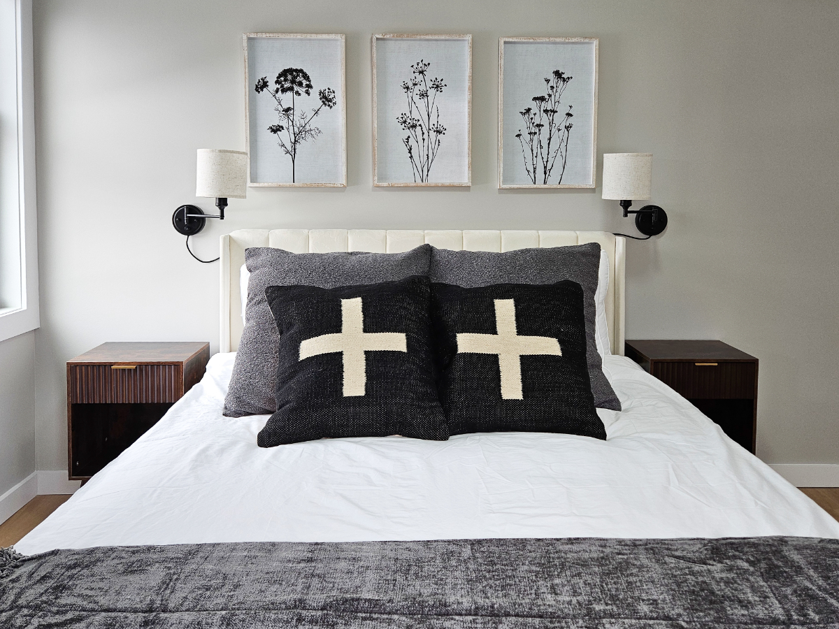 Great Location, Premier Renovation - Photo 7