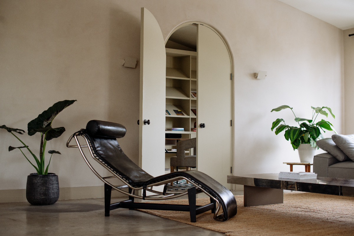 West Hollywood Penthouse Loft - 301