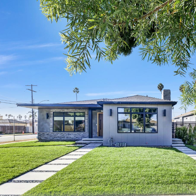 La Casa Blanca - Photo 1