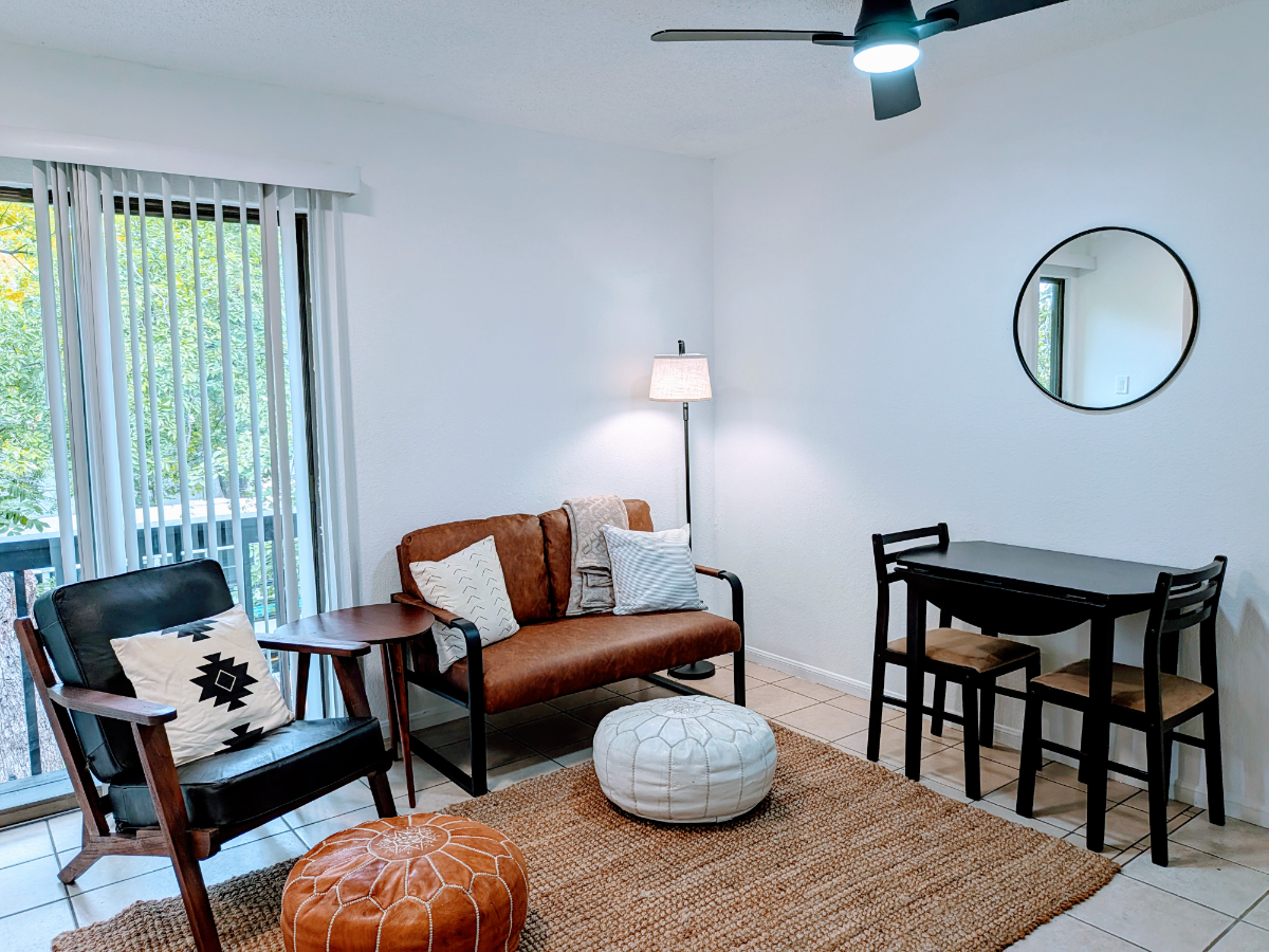 Hyde Park Ground Floor Studio Apartment - Photo 1