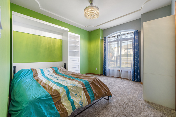Kennewick Charm - Elegant Comfort in a Spacious Home with Premium Amenities & Enviable Locale Room 6
