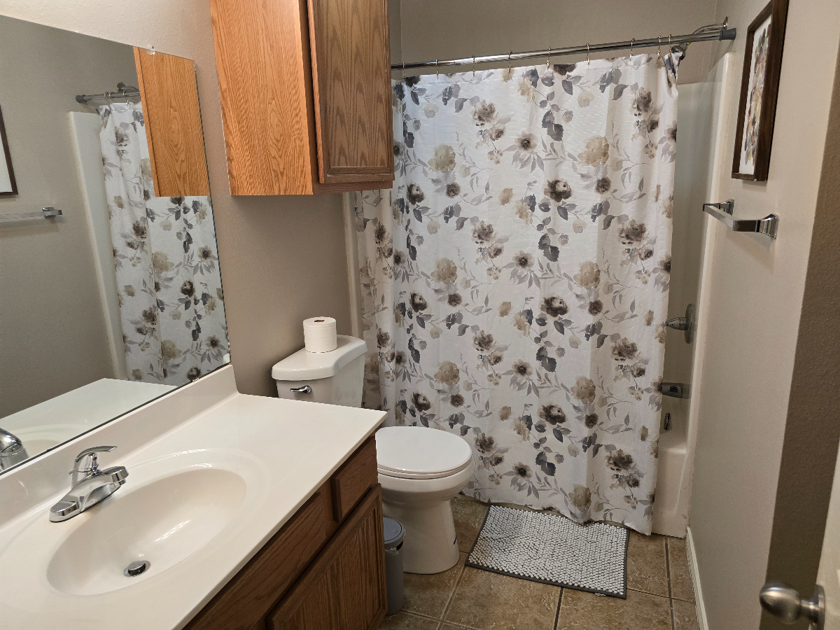 Home Away from Home - Photo 6