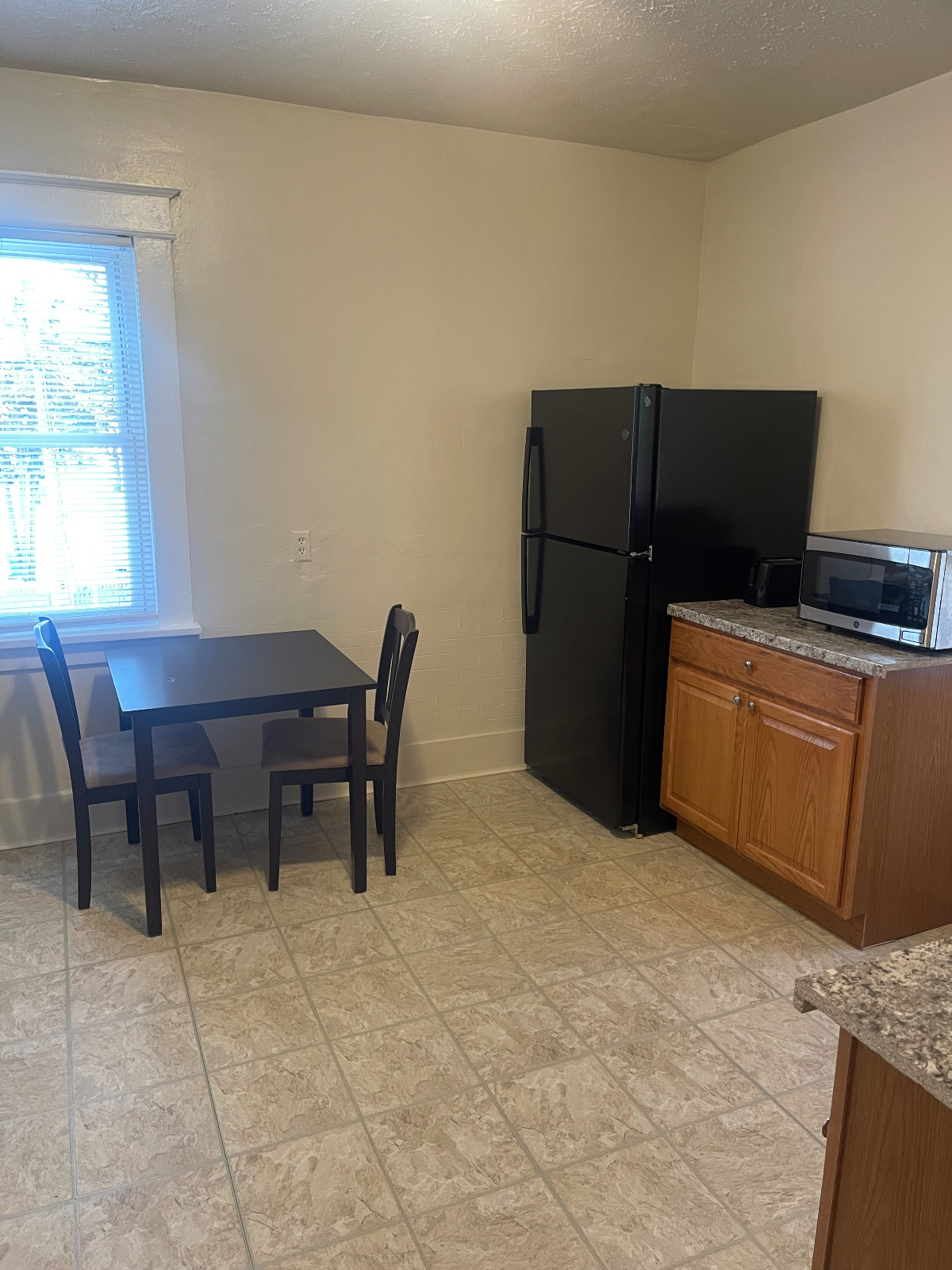 Rochester Perfect Stay - Beautiful 2BR Apartment with All Comforts & Idyllic Location - Photo 5