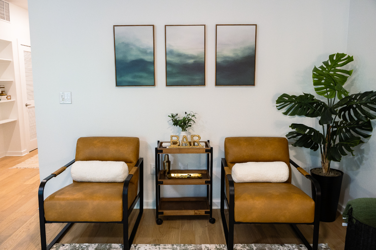 Chic Austin Condo - Modern Comforts & Prime Location - Photo 3