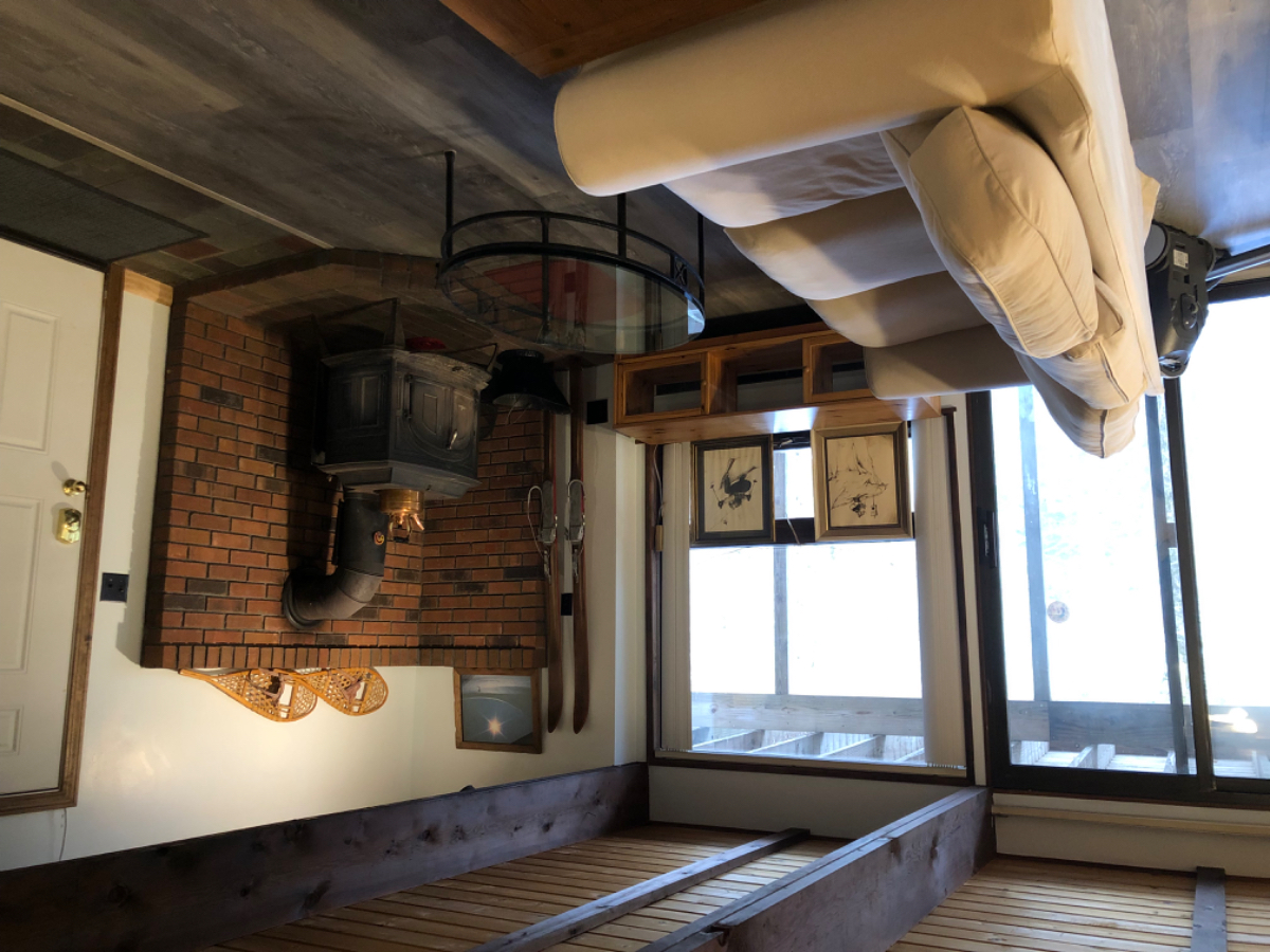 Cozy and rustic townhouse in Pittsfield VT - Photo 2