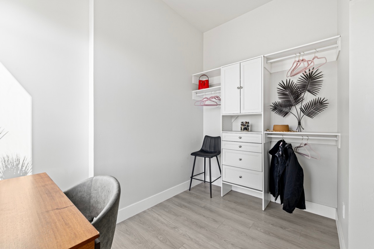 New Boutique Midtown Apartment - Photo 4