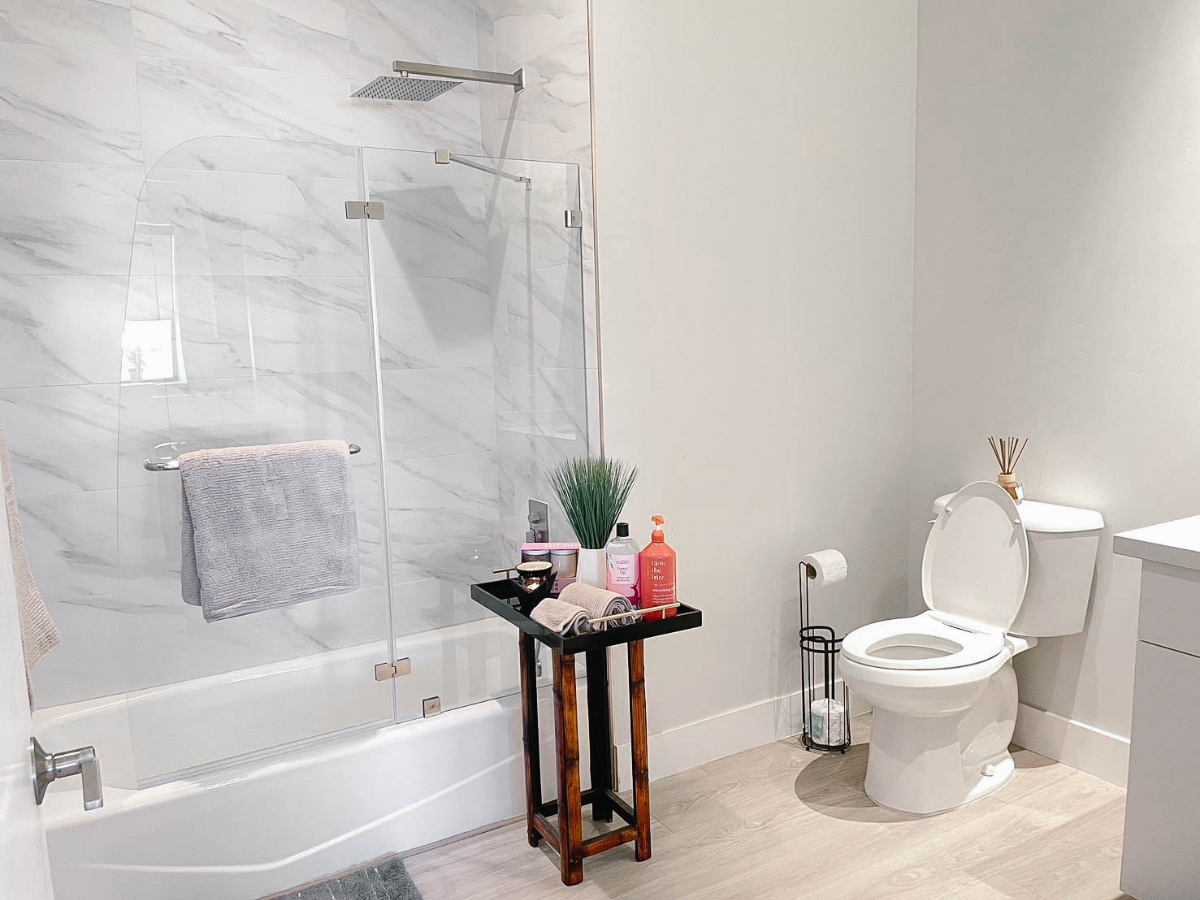 New Boutique Midtown Apartment - Photo 4