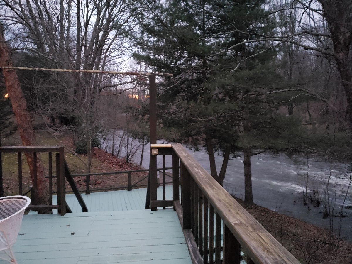 Charming Creekside Getaway - Photo 1