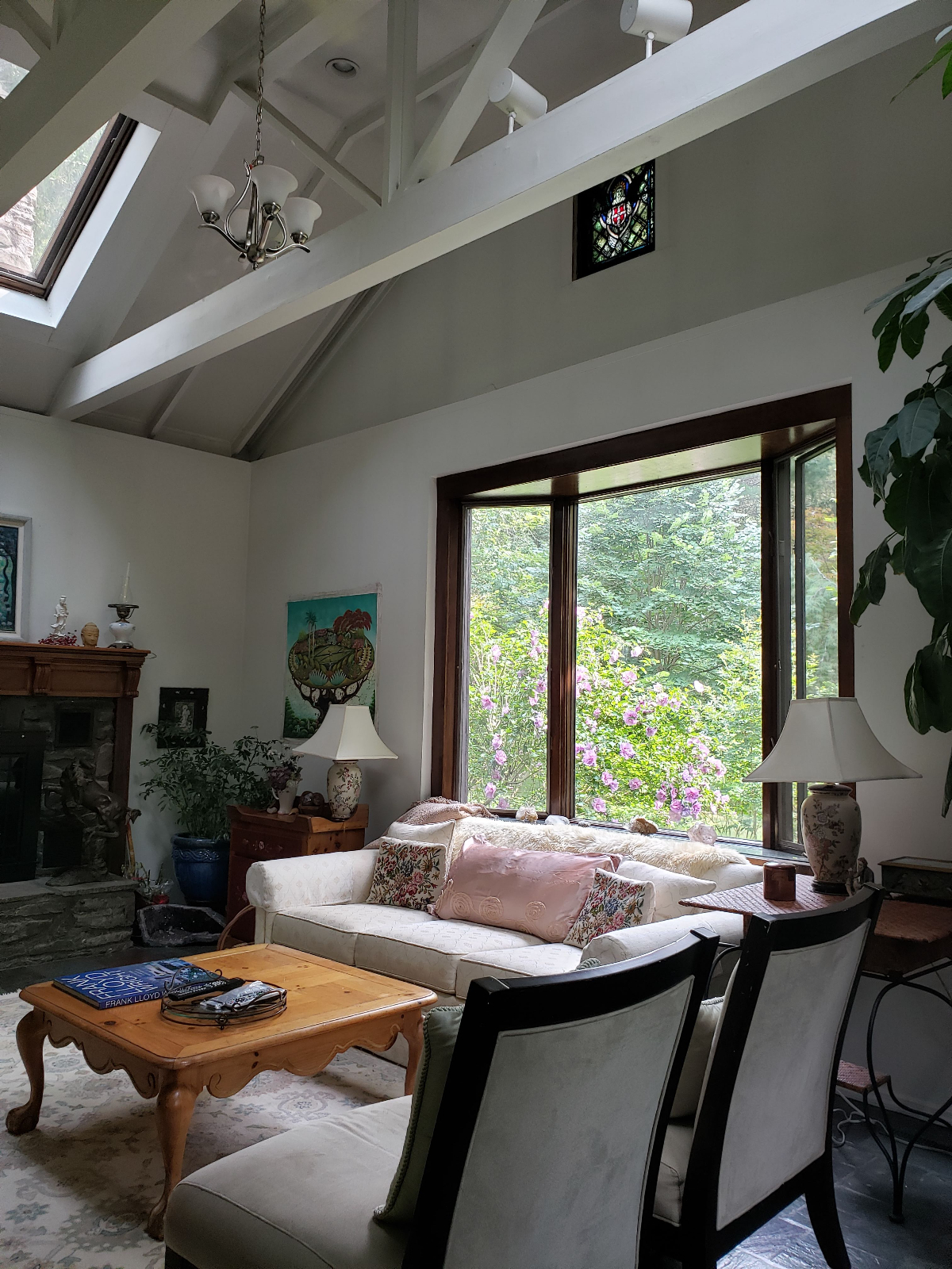 Charming Creekside Getaway - Photo 10