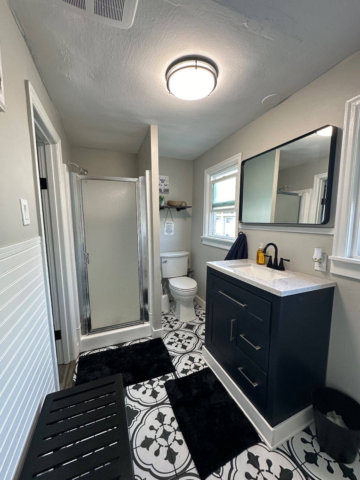 Spacious home just minutes from downtown Puyallup and the local hospital,perfect for roommates looking to enjoy a vibrant, convenient... - Photo 5