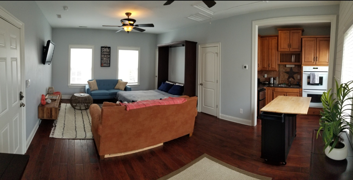 Idyllic Island Retreat - Luxe Studio Oasis with Deluxe Amenities - Your Pet-Friendly Sanctuary - Photo 2