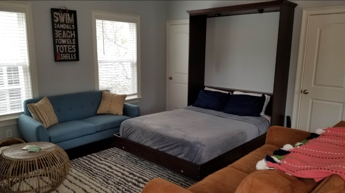 Idyllic Island Retreat - Luxe Studio Oasis with Deluxe Amenities - Your Pet-Friendly Sanctuary - Photo 4