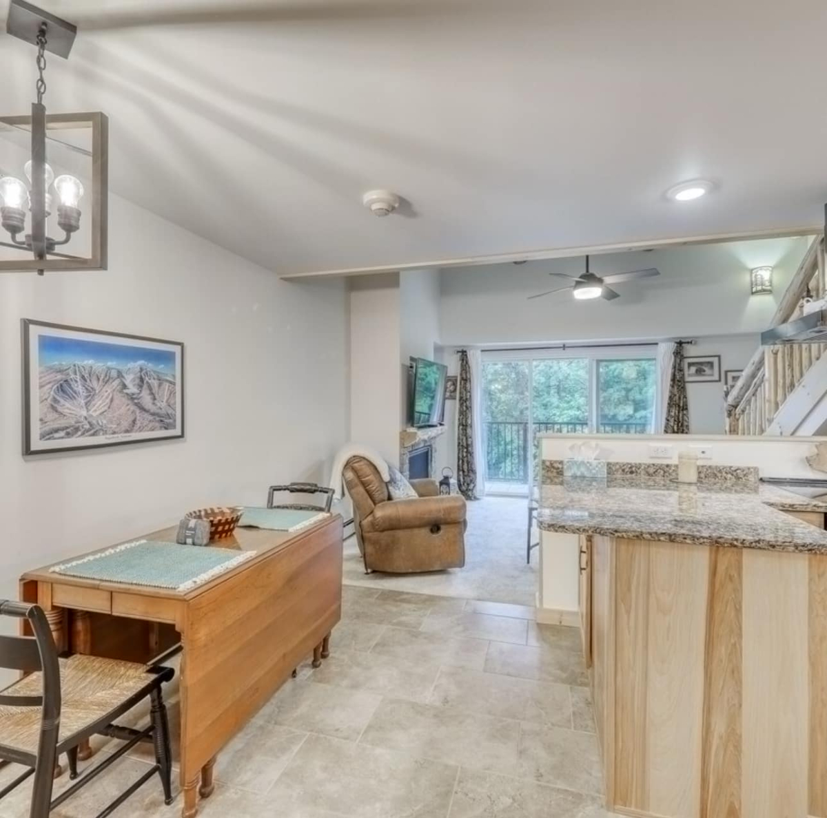 Ski-In/Ski-Out Condo at Sugarbush - Rustic Charm & Prime Location - Photo 3