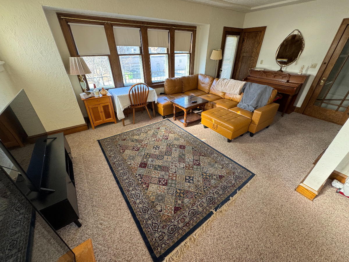 Your Dream Home Awaits--Cozy 2-Bed Gem with Modern Amenities and Neighborhood Vibes - Photo 4