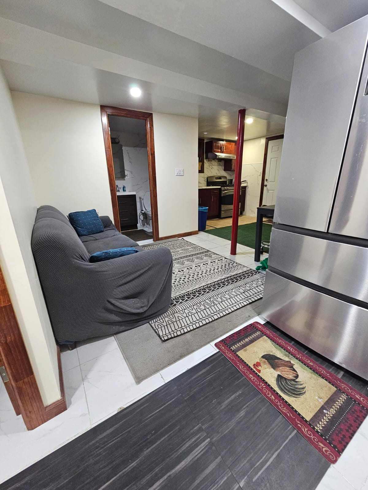 1st Floor Room - 8 - Photo 3