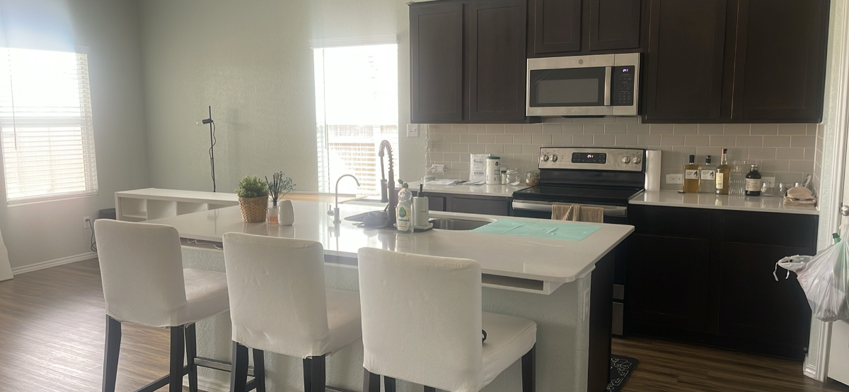 Private Room w/ Parking l. All-Inclusive Rent. Close to Baylor Scott & White - Photo 2