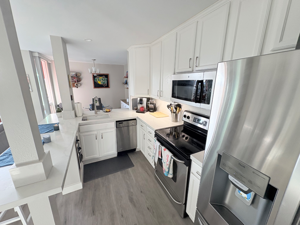 Perfect location nestled between Pacific beach and La Jolla - Photo 6
