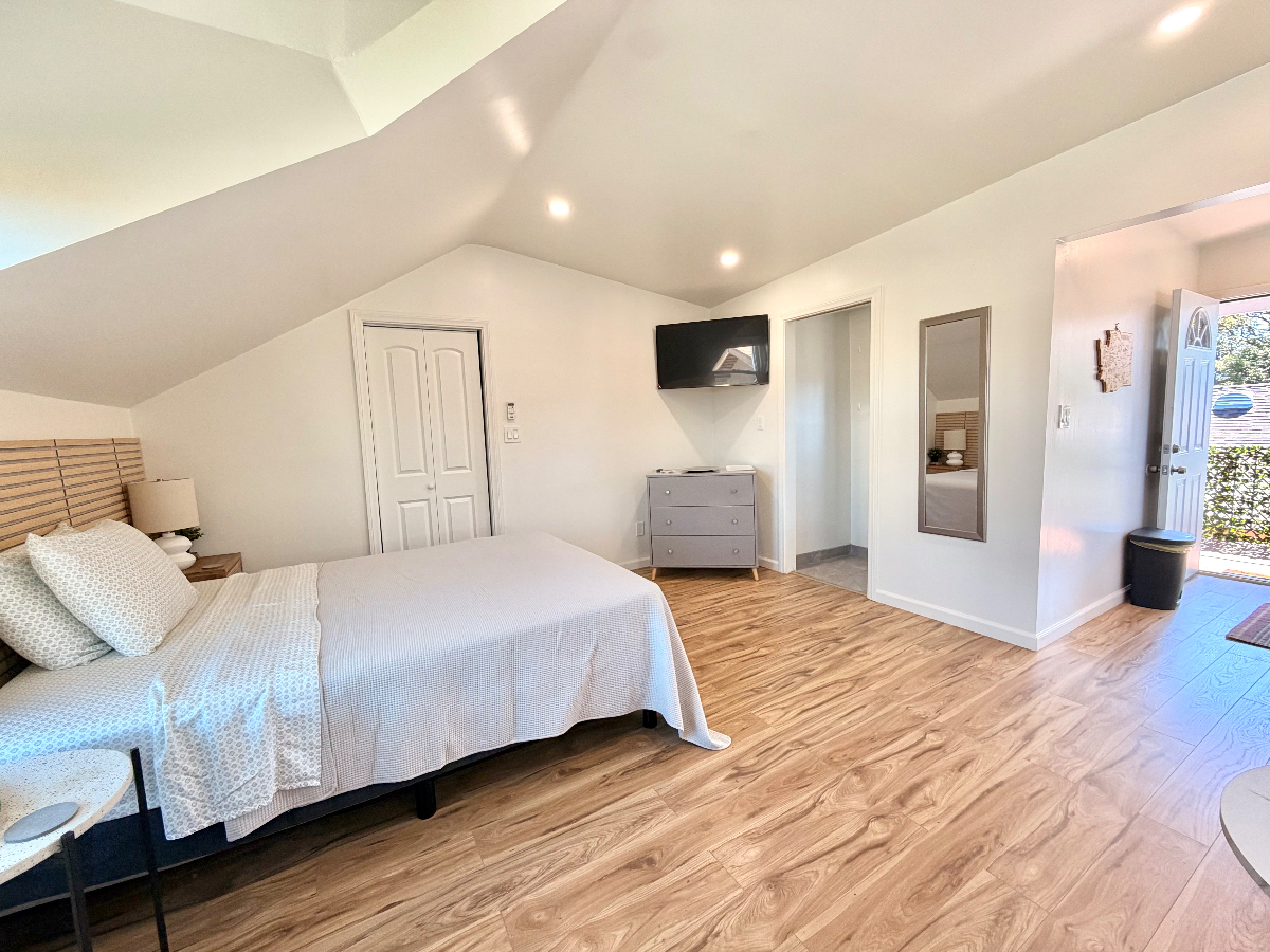 Quiet & Private Furnished Apartment | Perfect for Traveling Nurses - Photo 2