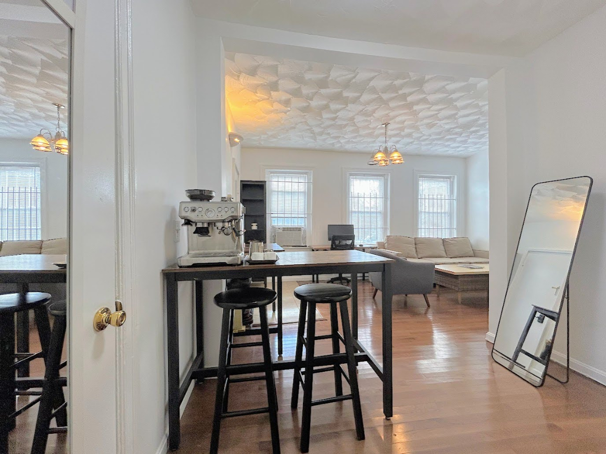 Capitol Hill - 1st Fl - 1 bed 1 bath - Photo 5