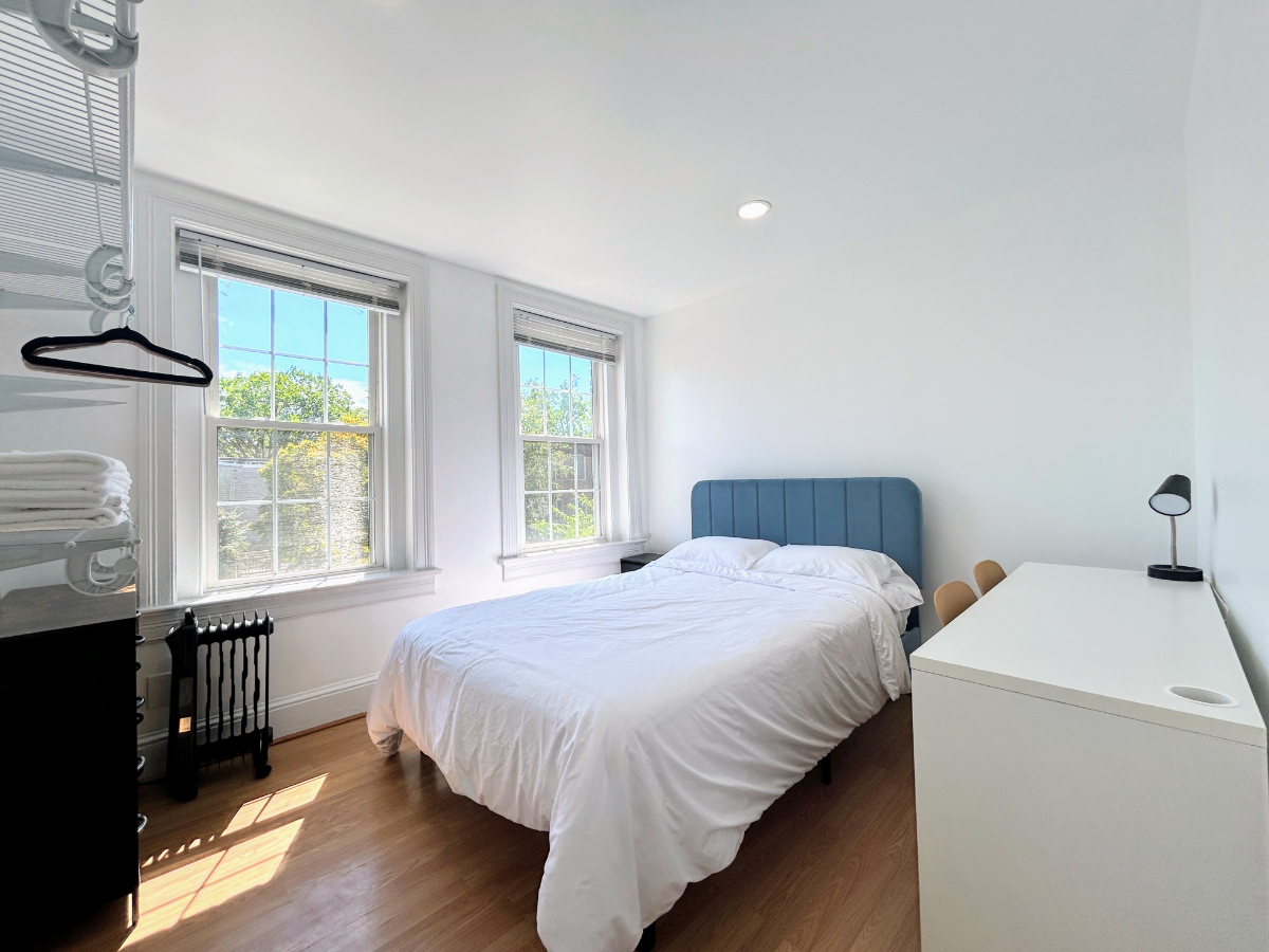 Capitol Hill - 1st Fl - 1 bed 1 bath - Photo 5