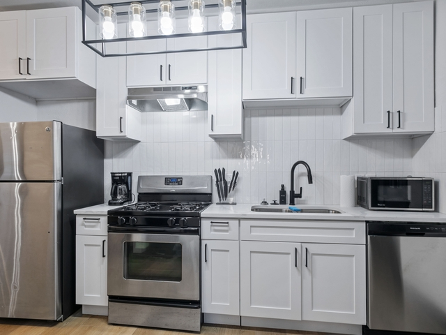 Brookstone Manor - Photo 6