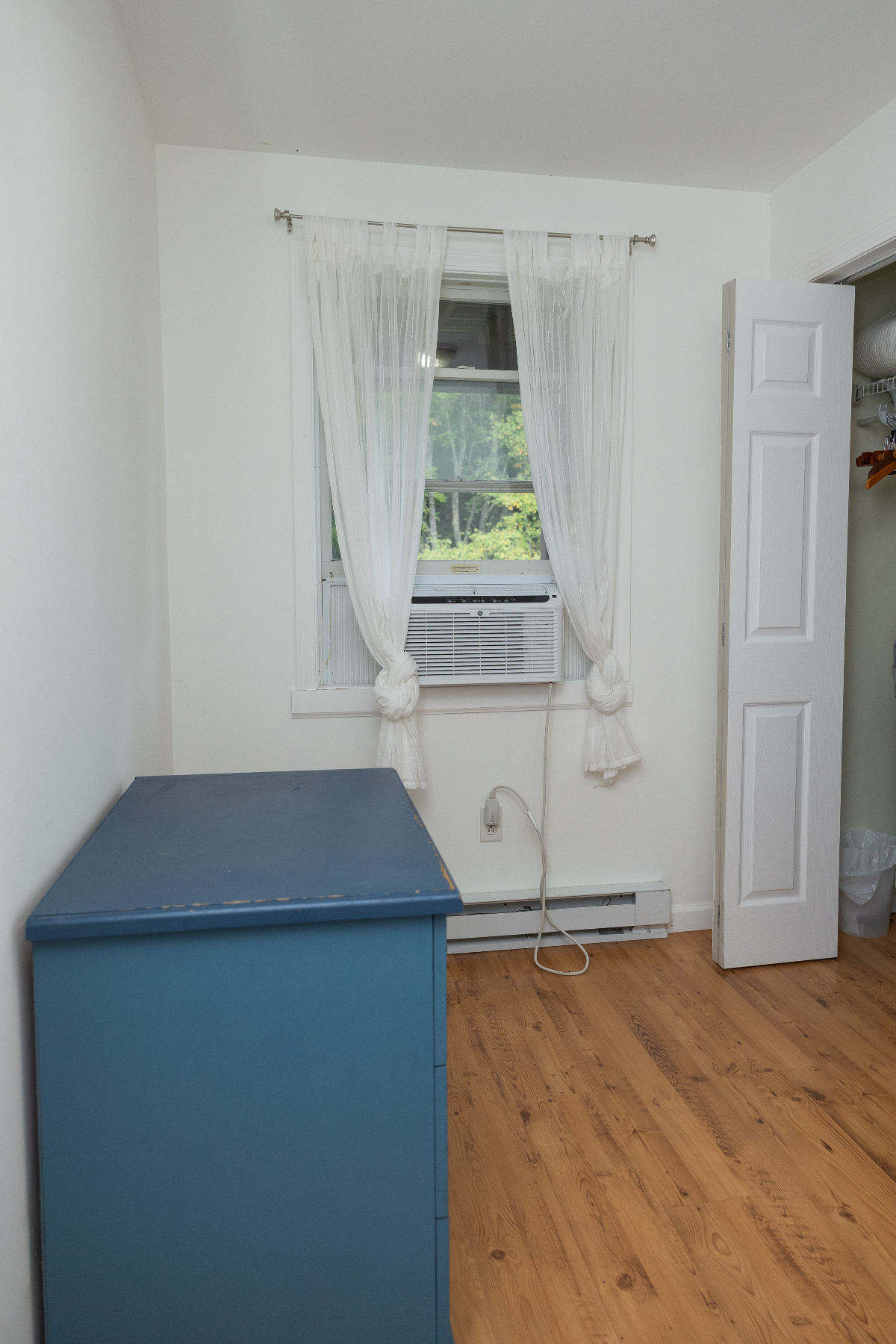 Cooperstown -Blue Door- Apartment - Photo 7
